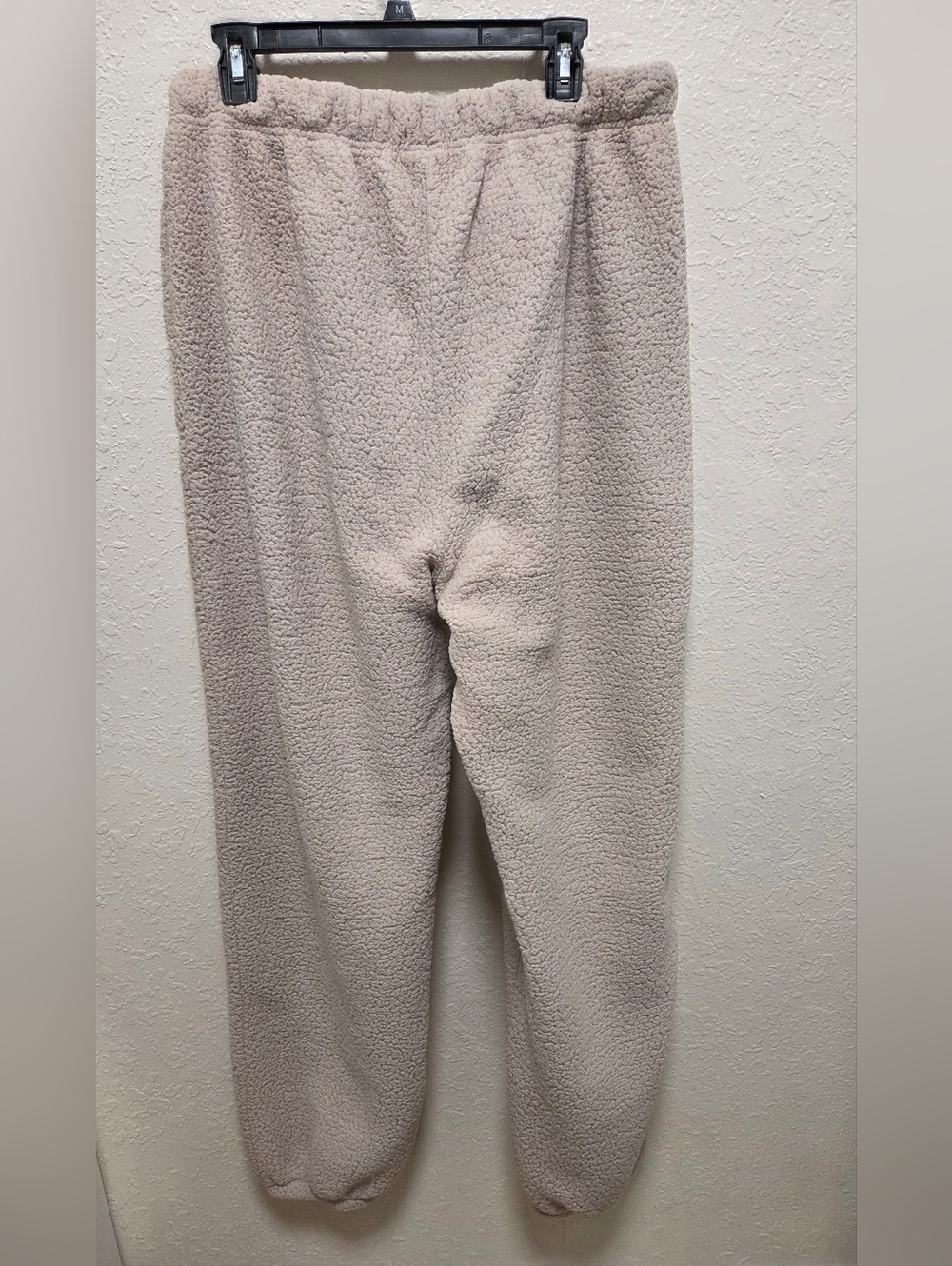 Nike Cream Sherpa Fleece Joggers with Swoosh - Picture 4 of 5